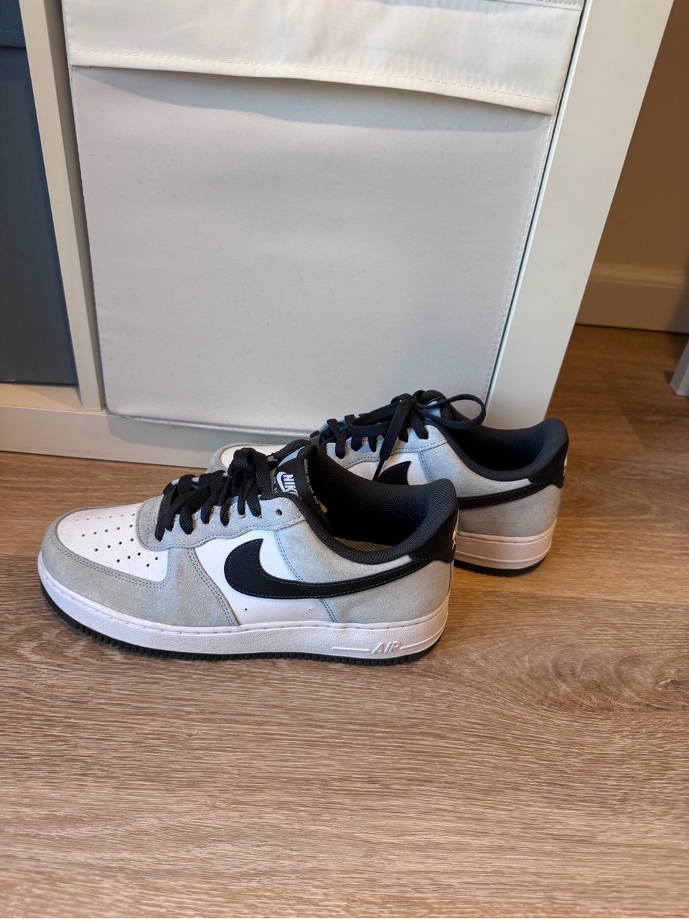 Nike Men's Air Force shoes Worn Once